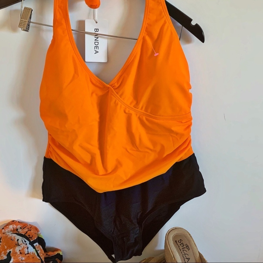Bandea One Piece Orange/black Swimsuit! Size XL